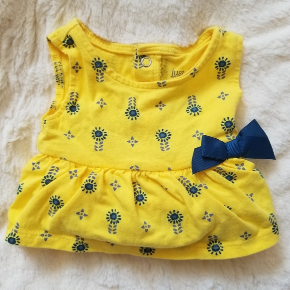 Yellow Ruffle Baby Onsie/Dress, 6 mo - Picture 4 of 5